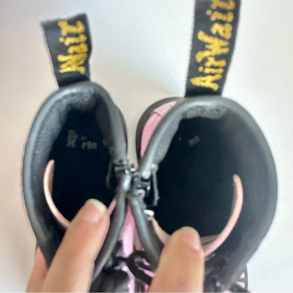 Dr. Martens Lamper 1460J Light Pink Patent Leather Lace Up- Side Zip Girl Boots